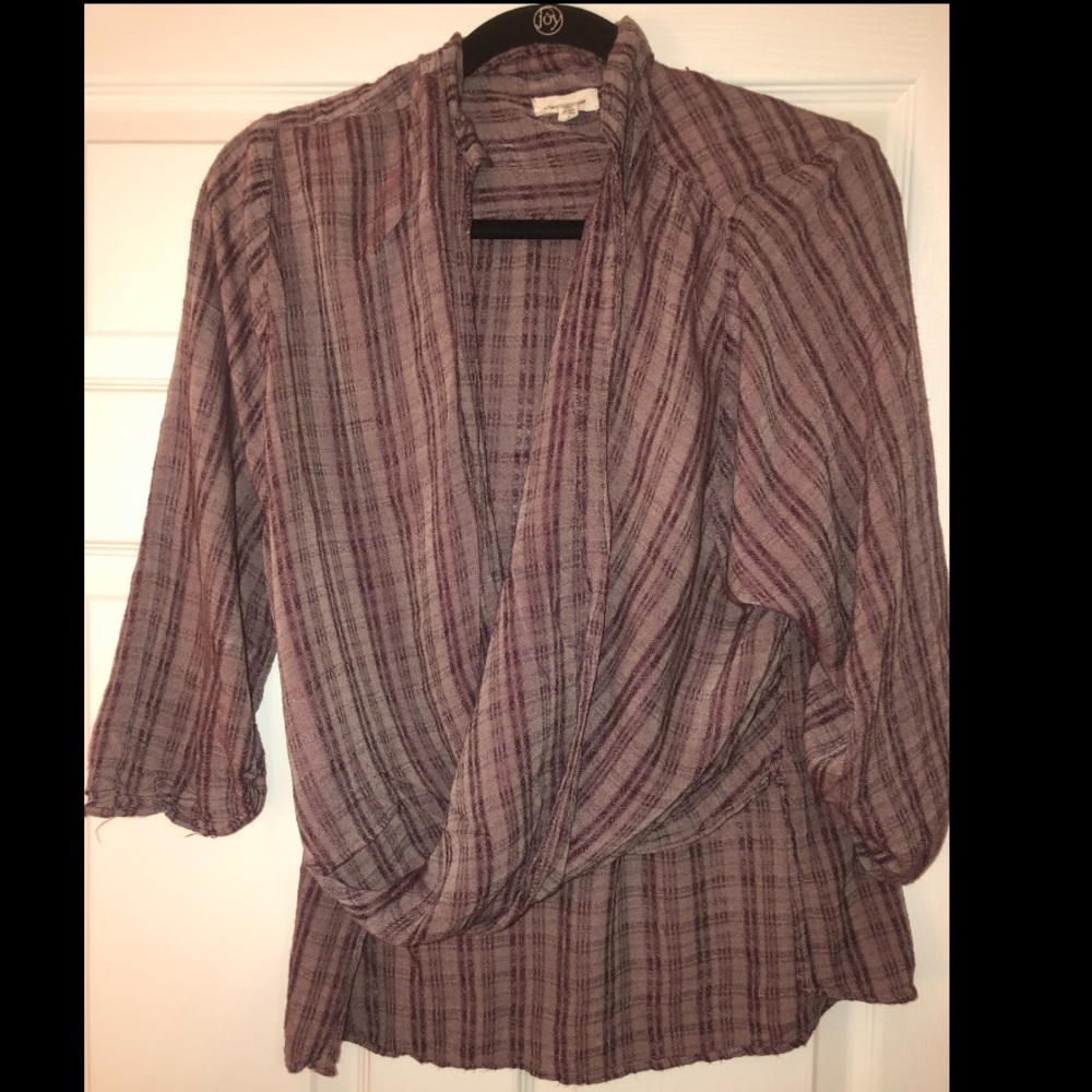 Silence + Noise UO top size Small... NWOT